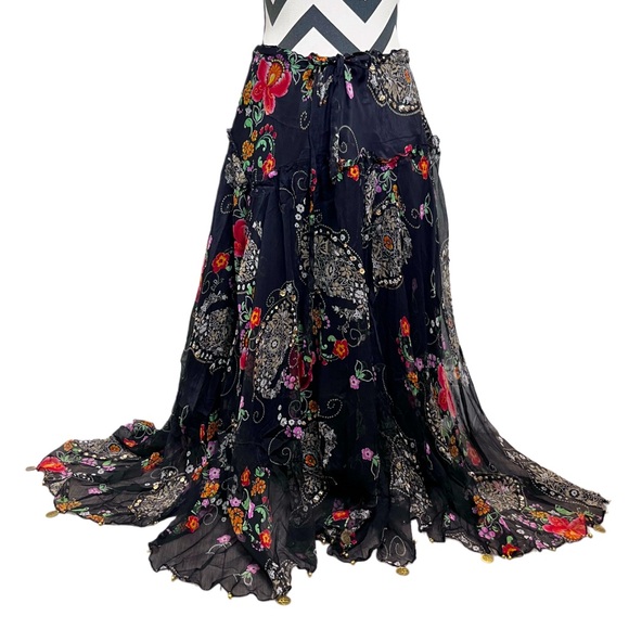 WD-NY 100% Silk Y2K Boho Dark Floral Sz 14 Whimsigoth Handkerchief Midi Skirt - Picture 1 of 10